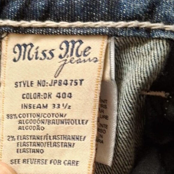 Miss Me Classic Boot Cut Jeans Womens Size 28 Raw Fray Hem Aztec Embellished Y2K - Picture 4 of 4